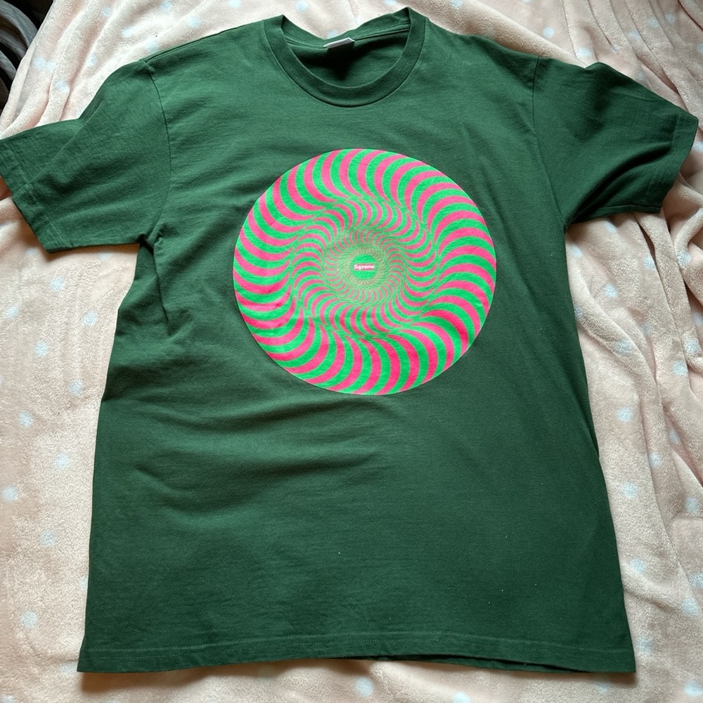 Authentic medium Supreme t-shirt. Worn twice.